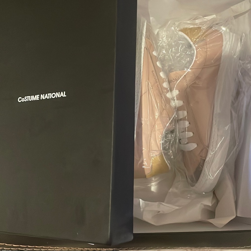 Costume national womens suede shoes